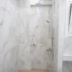 Luxury Apartment *